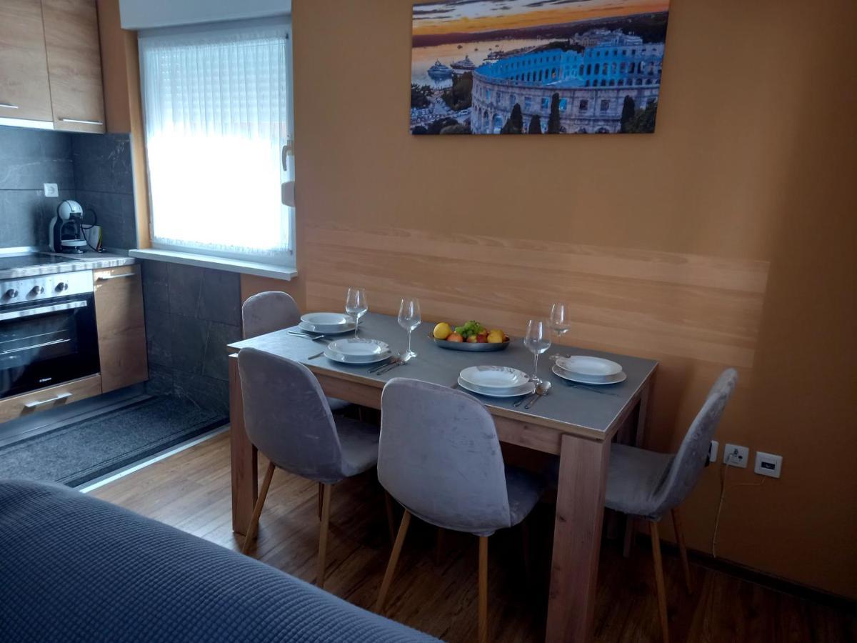 Apartman Barbara Διαμέρισμα Πούλα Εξωτερικό φωτογραφία